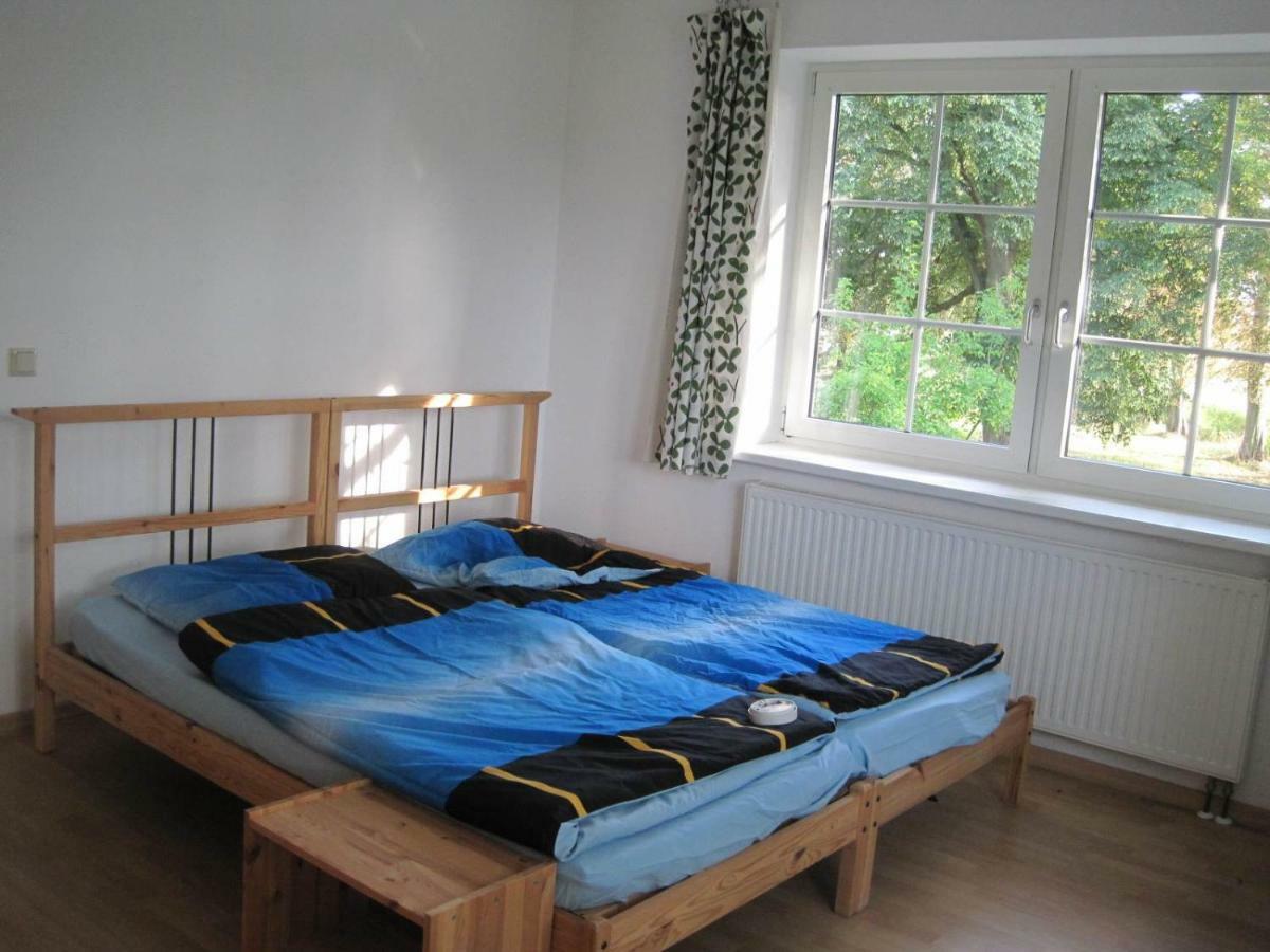Wohnung Im Park Thulendorf Exterior foto
